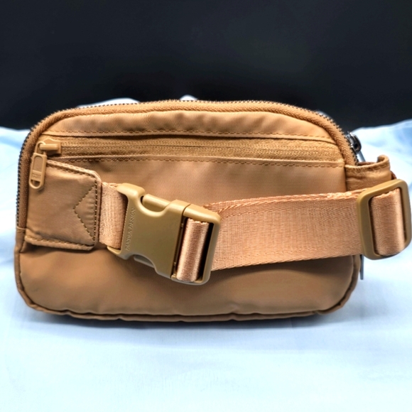 Pre Loved Pander Belt Bag Tan and Cream Bundle With 5 Zips! - Picture 3 of 7